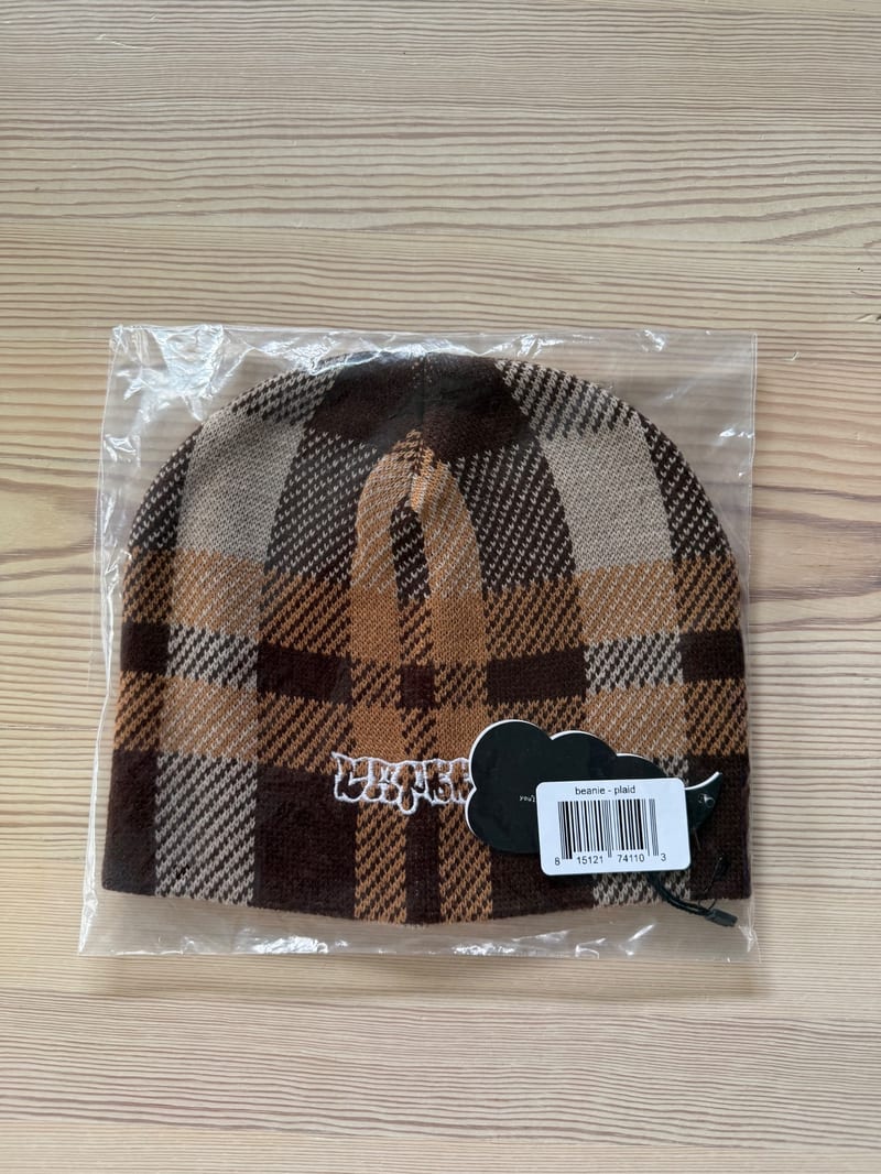 beanie - plaid brown