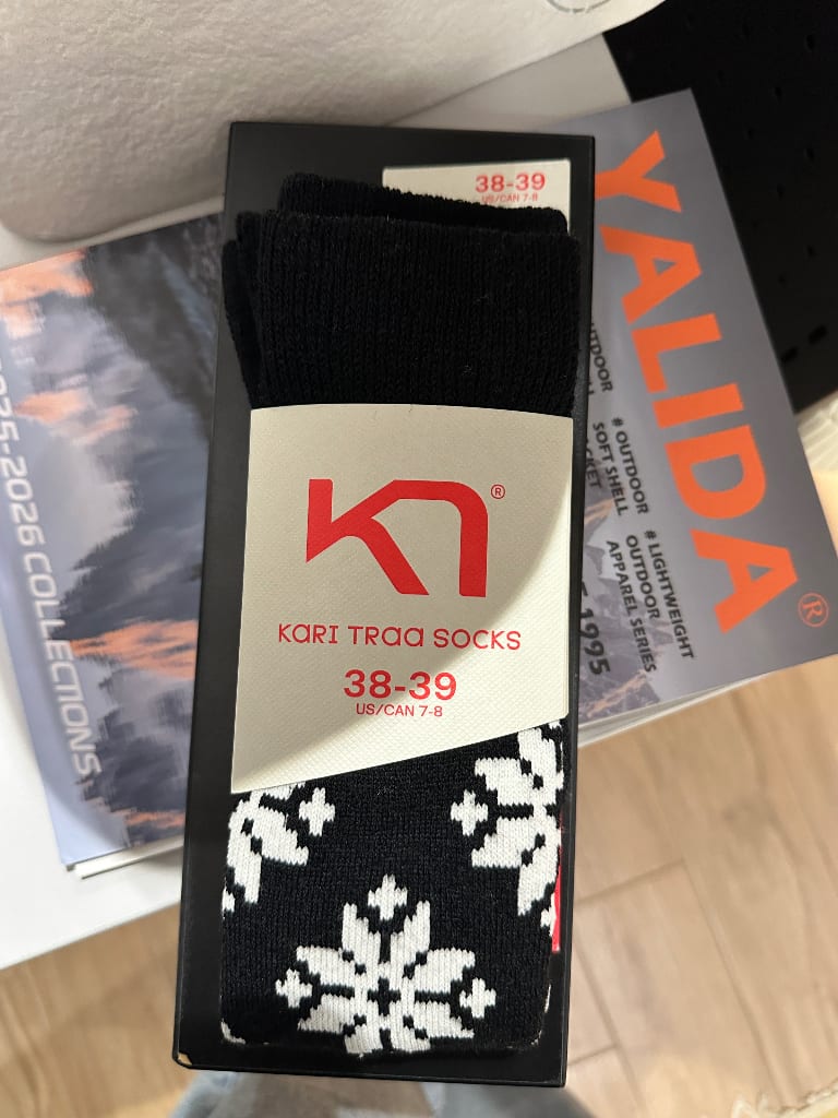 Skarpety wełniane damskie Karitraa rozm. 38-39