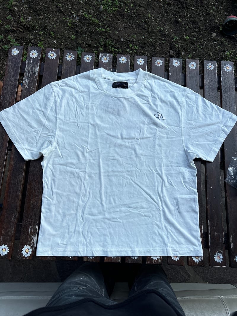 tee - white